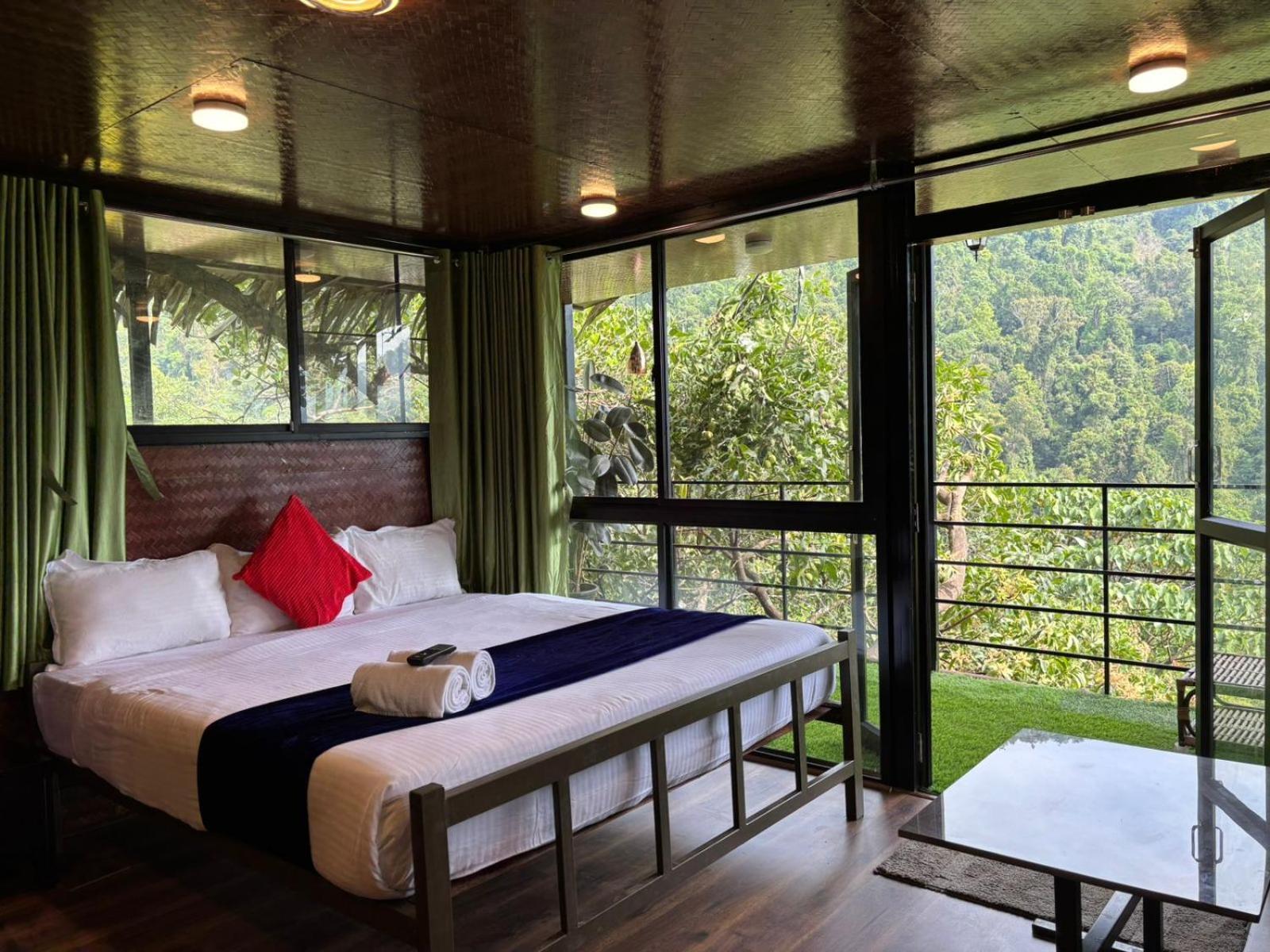 Holistic Stay Eco-Resort & Ayurvedic Retreat Paithalmala 외부 사진